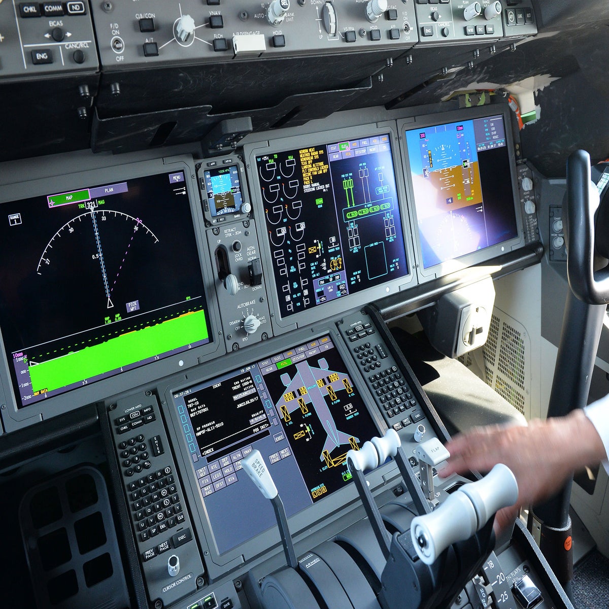 Boeing Cockpit