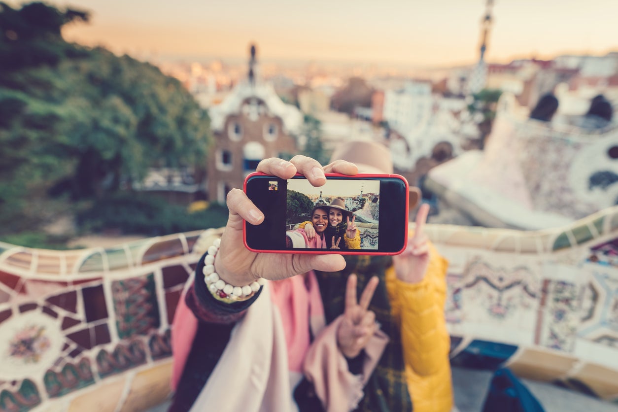 Selfies can leave a negative impact on a place