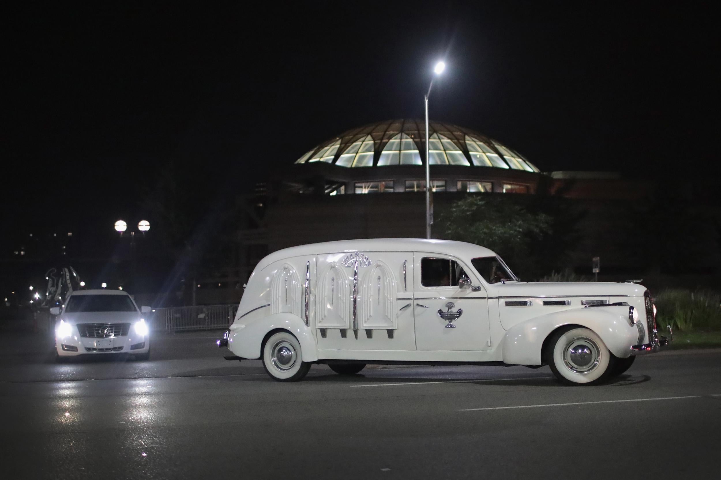 The vintage hearse also carried Franklin's father (Getty)