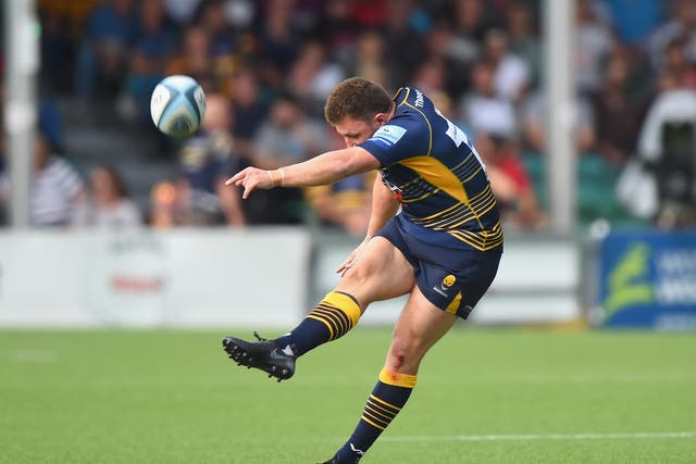 Duncan Weir missed a drop-goal attempt at the death to cost Worcester victory