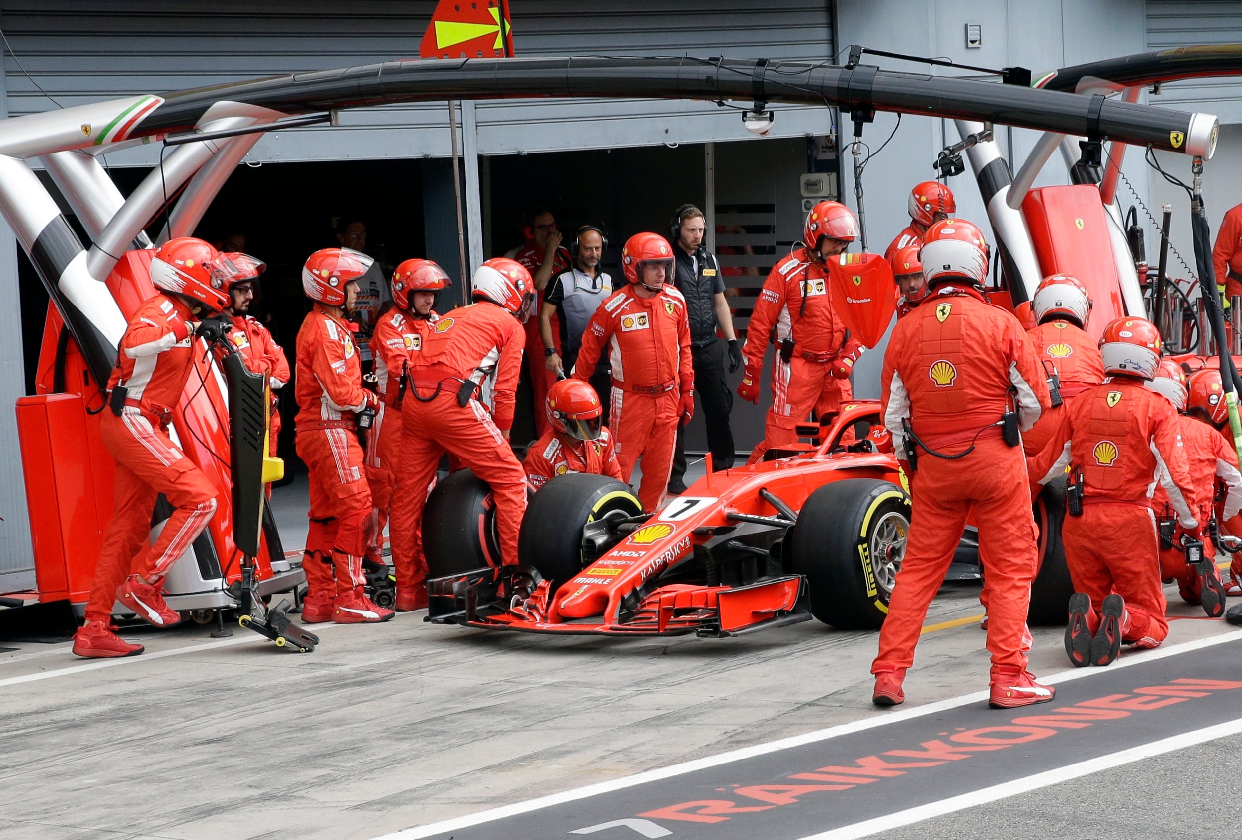 Raikkonen pitted a lot earlier than Hamilton