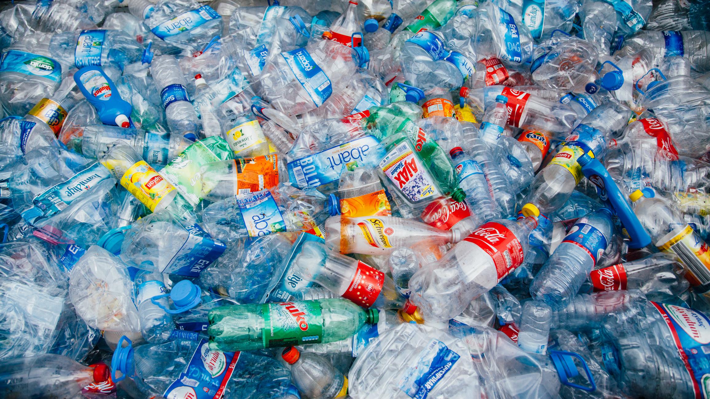 Plastic waste could be turned into hydrogen for fueling cars