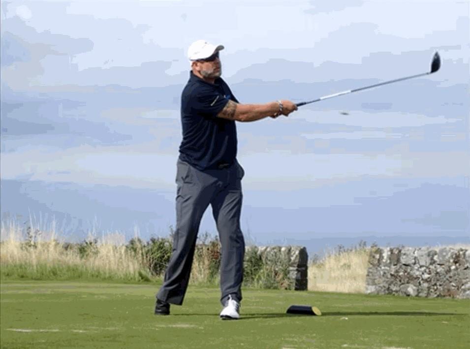 Paul Houghton plays at St Andrews Links golf course
