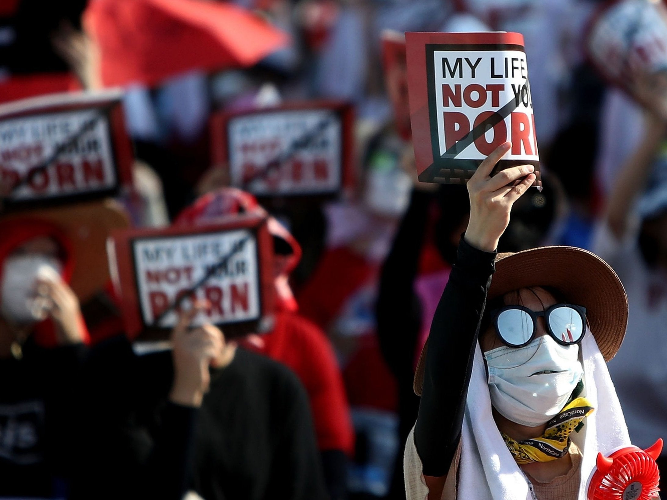 South Korean women protest over "spycam porn" in Seoul