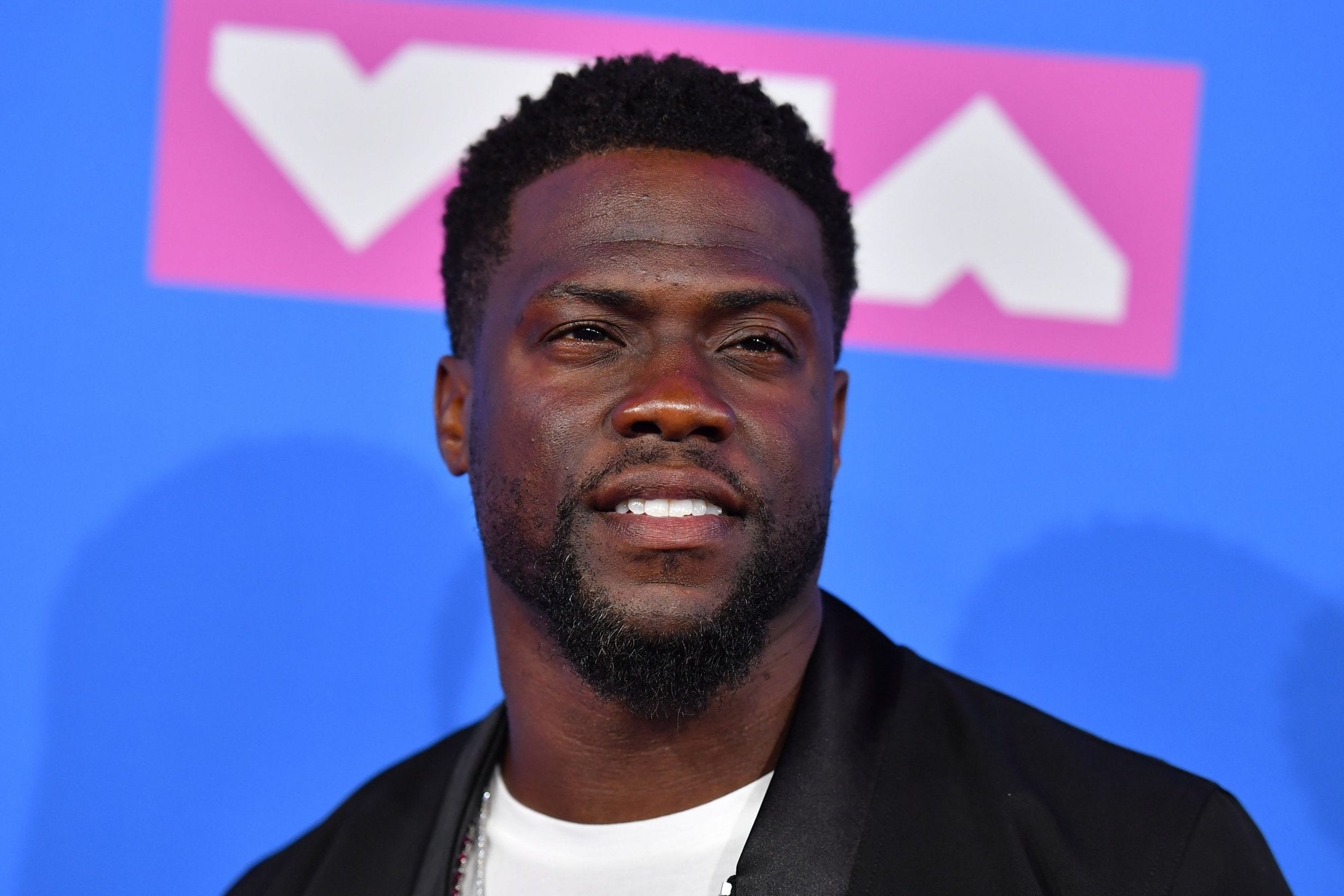 Kevin Hart Quote: “At the end of the day, women are a distraction. Whether  you realize