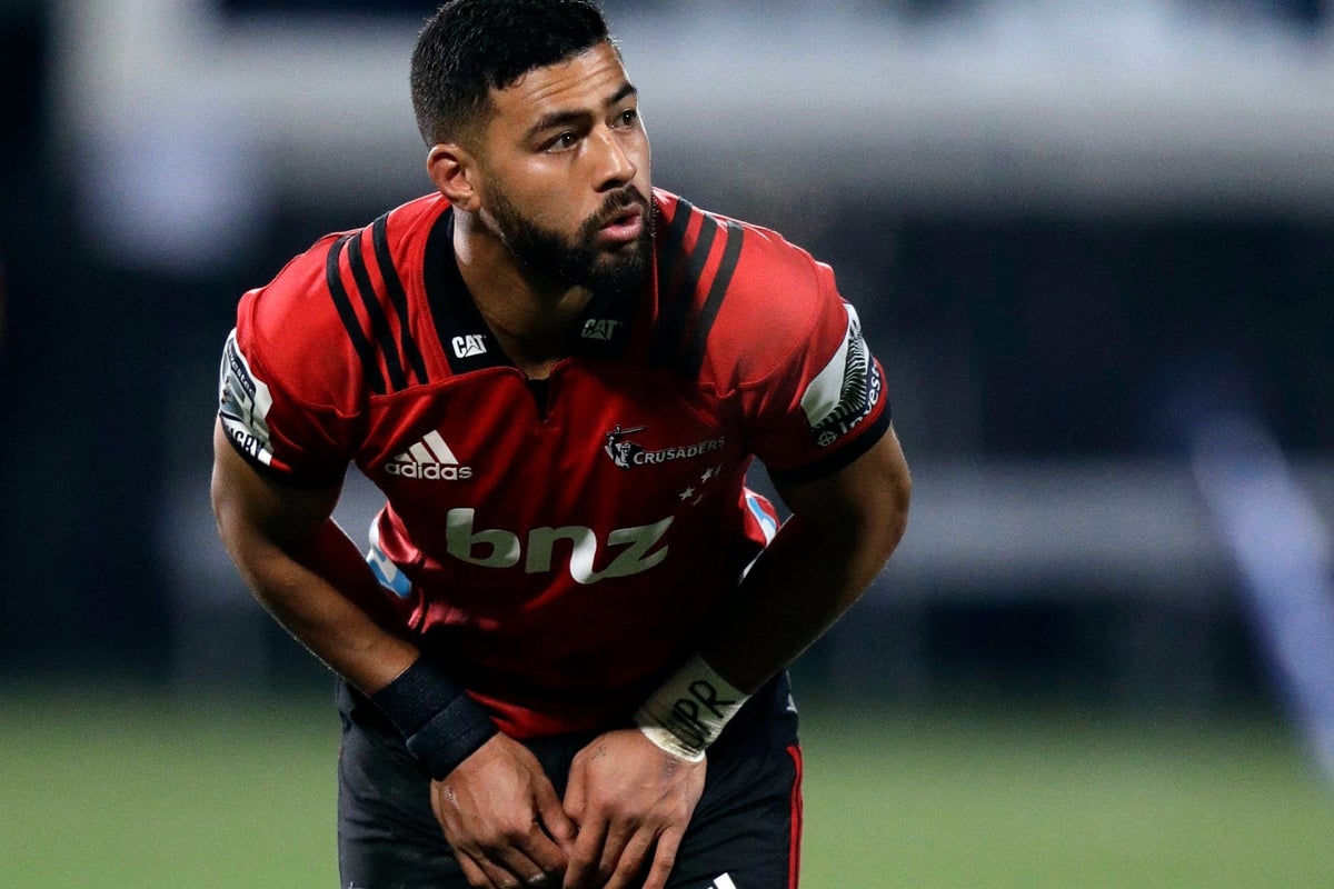 Richie Mo’unga given chance to shine as he replaces Beauden Barrett for ...
