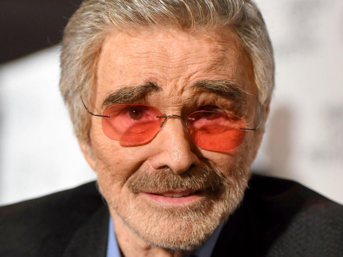 Burt Reynolds dead: Star of 'Boogie Nights' and 'Smokey and the Bandit ...