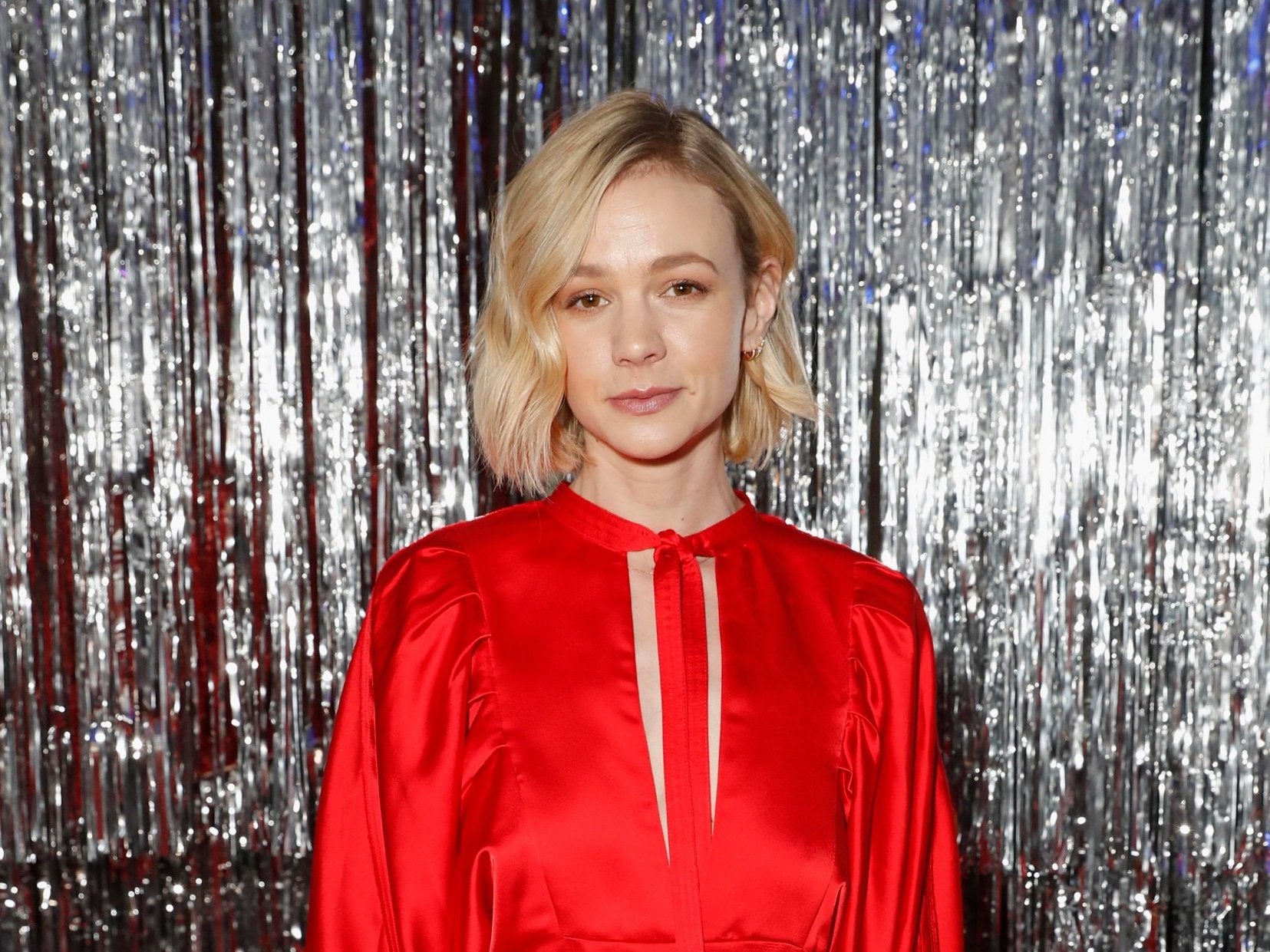 Carey Mulligan will meet children in London who are twinned with children across the globe