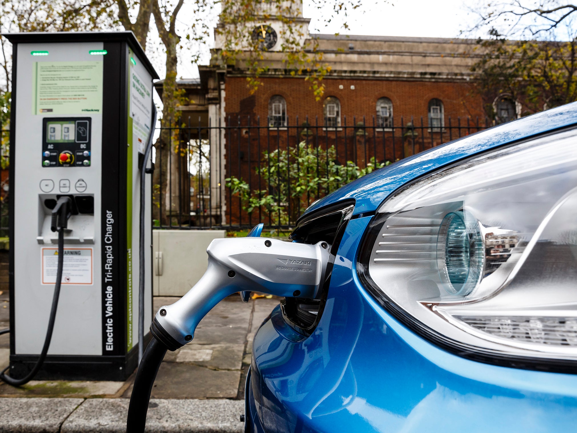 New Quiet Electric Cars Must Have Noise Devices Fitted For