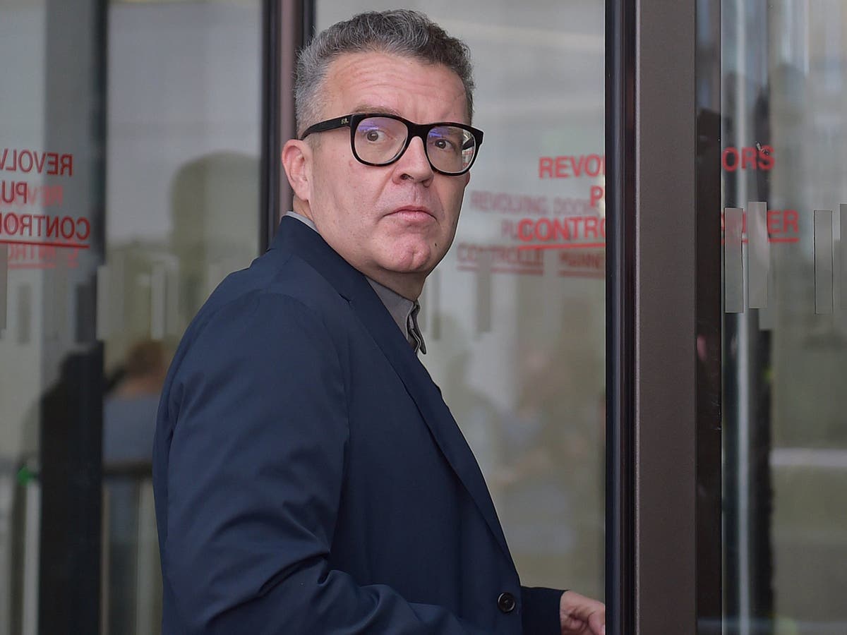 Jeremy Corbyn must personally expel antisemites from Labour Party, deputy leader Tom Watson says