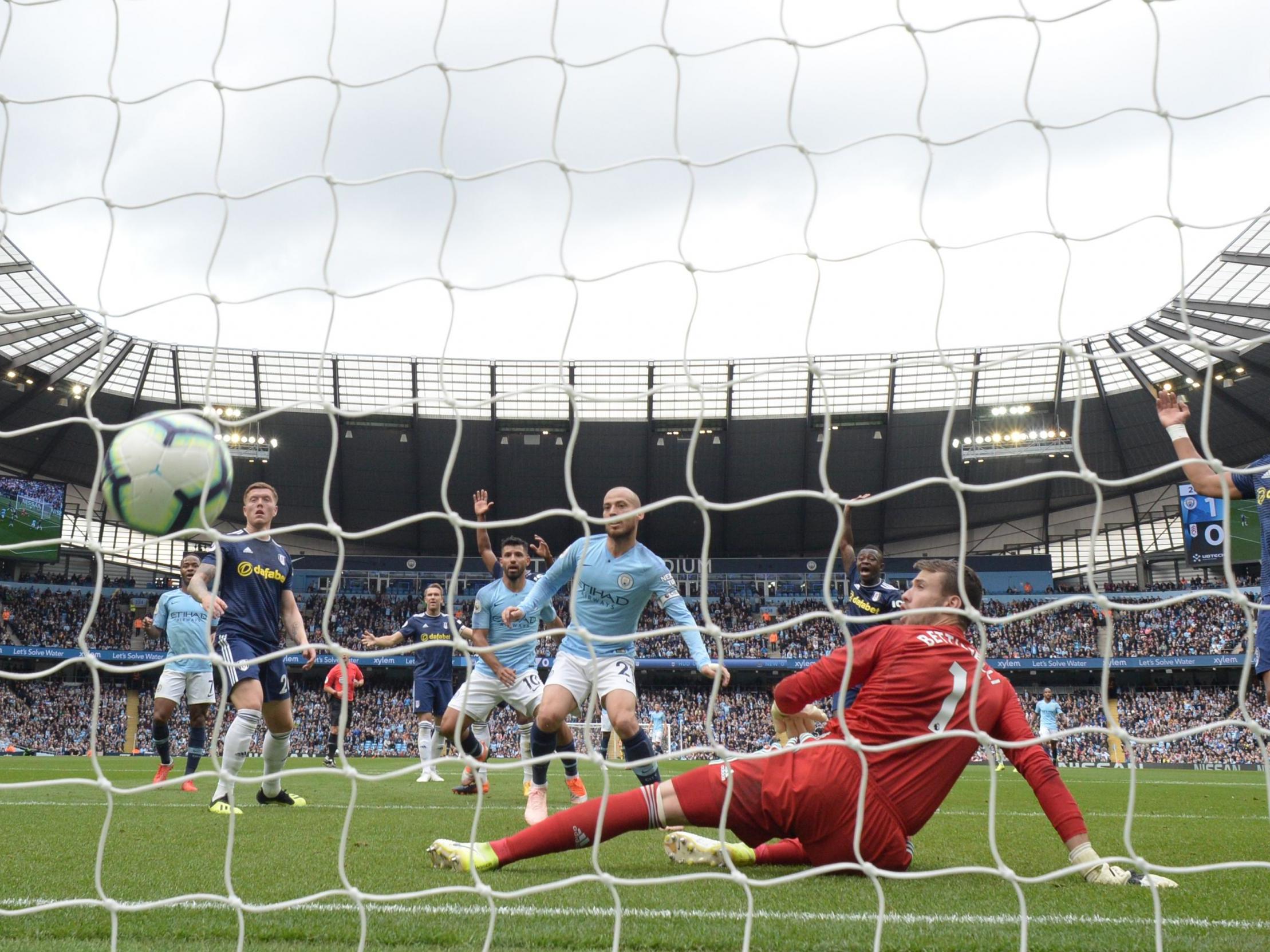 David Silva adds Manchester City's second goal