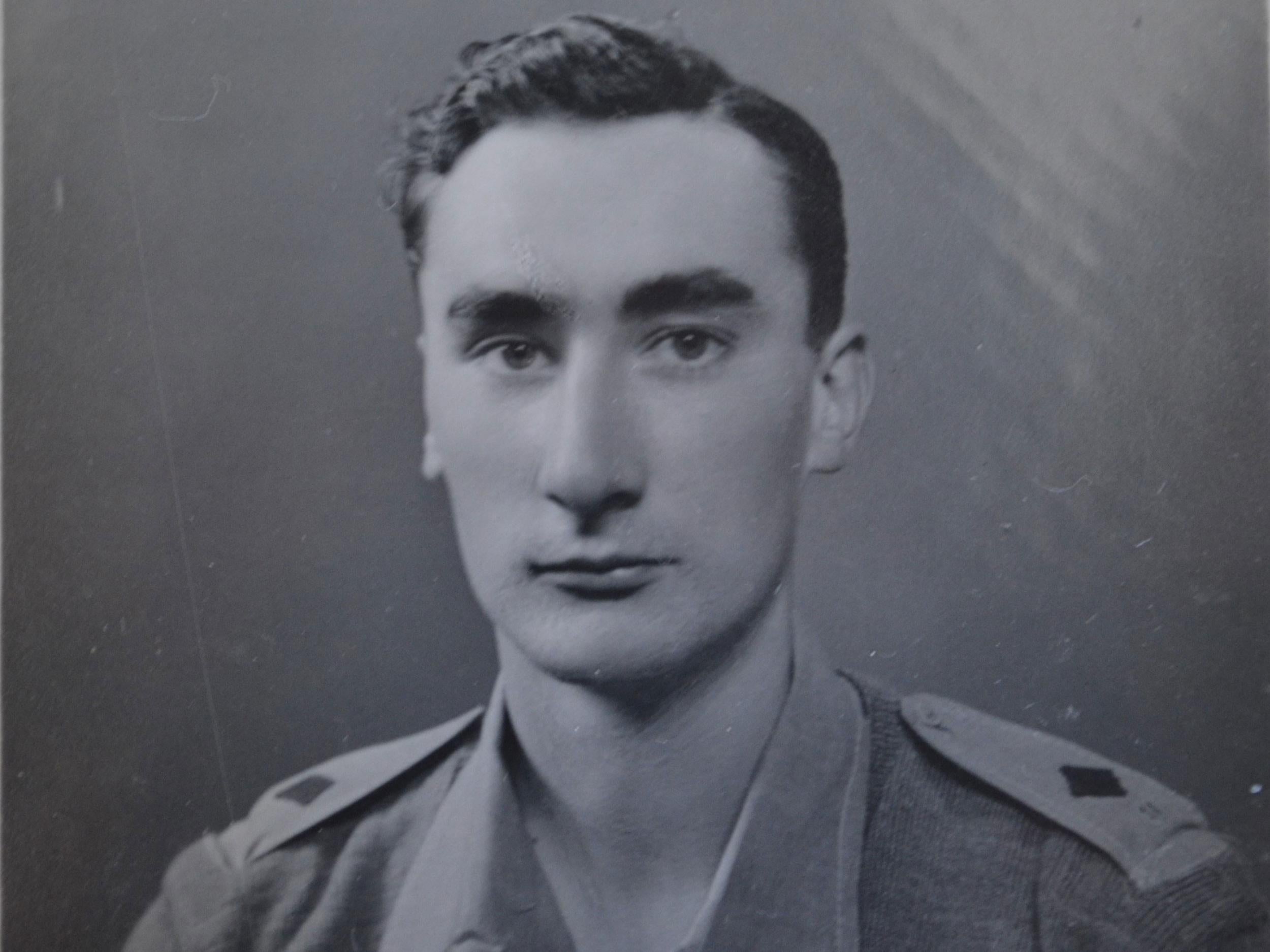 Rod as a newly commissioned second lieutenant in 1943