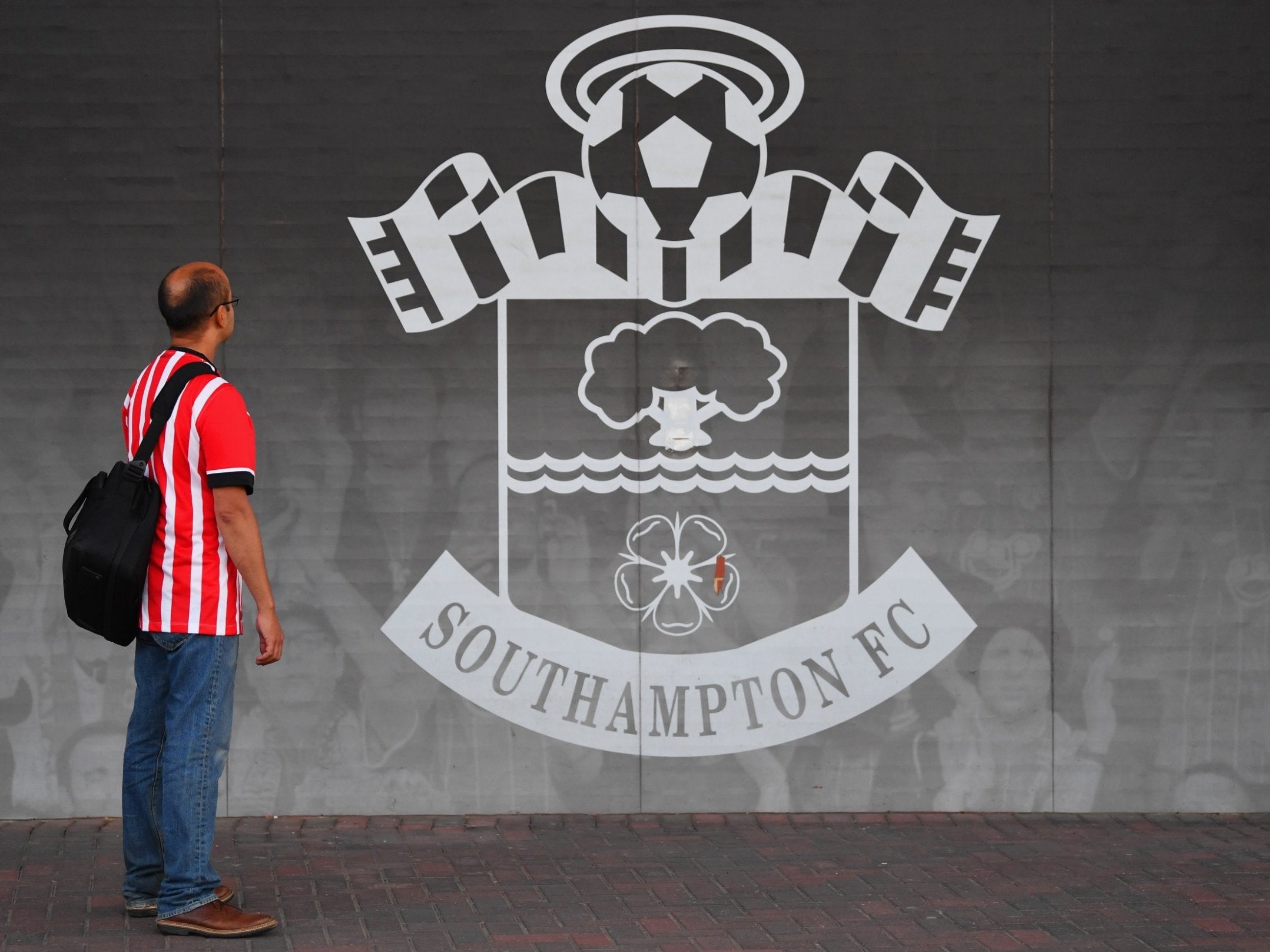 Southampton vs Brighton – Premier League LIVE: Line-ups and team news ahead of kick-off at St Mary&apos;s