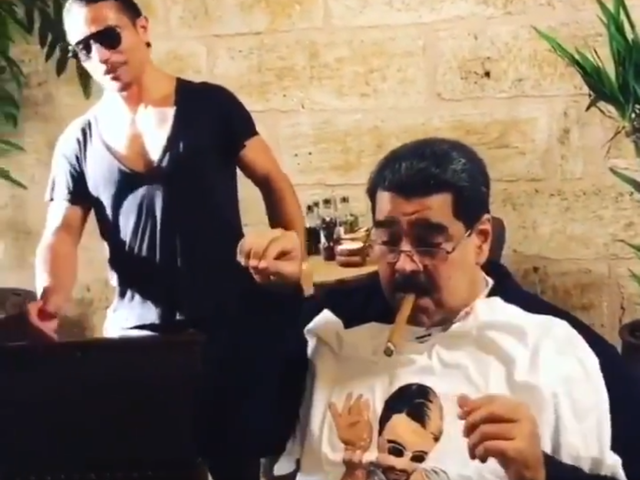 Venezuelan president Nicolas Maduro dines at 'Salt Bae' restaurant in Istanbul