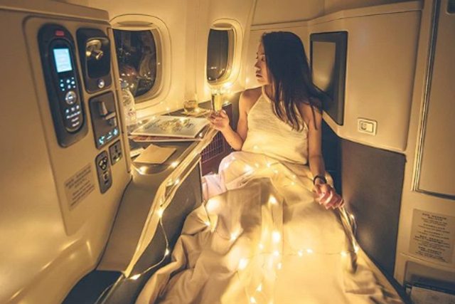 Harimao Lee took fairy lights on board her Cathay Pacific flight