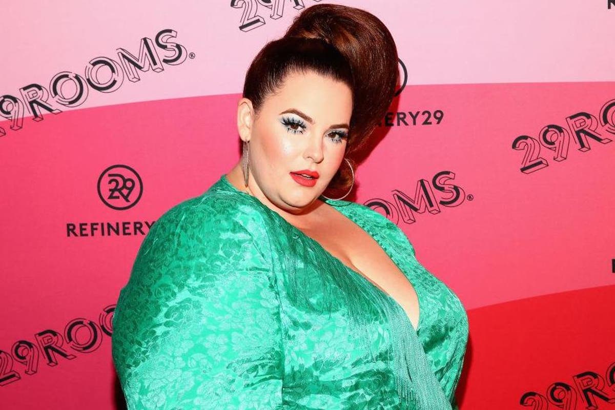 Plus-size gals call out Oprah's magazine for fat-shaming with #RockTheCrop  selfies