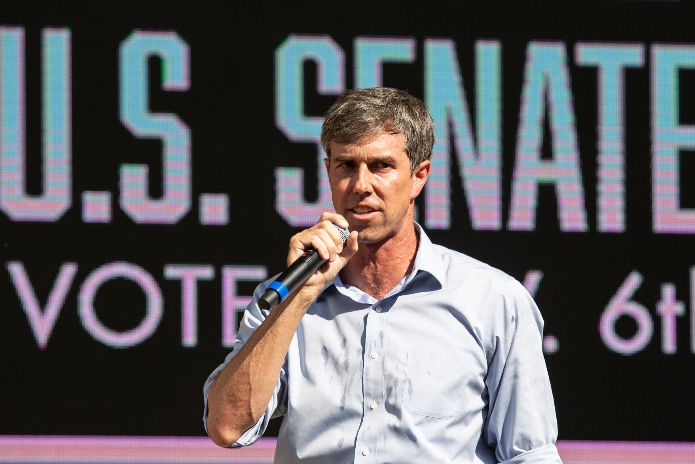 Texas Senate Democratic candidate Beto O'Rourke received threatening Facebook messages from pipe bomb package suspect Cesar Sayoc