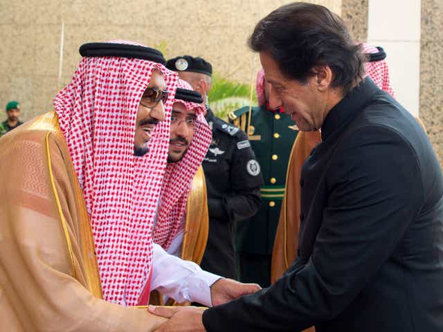 Saudi King Salman bin Abdulaziz Al Saud receives Pakistani prime minister Imran Khan in Jeddah