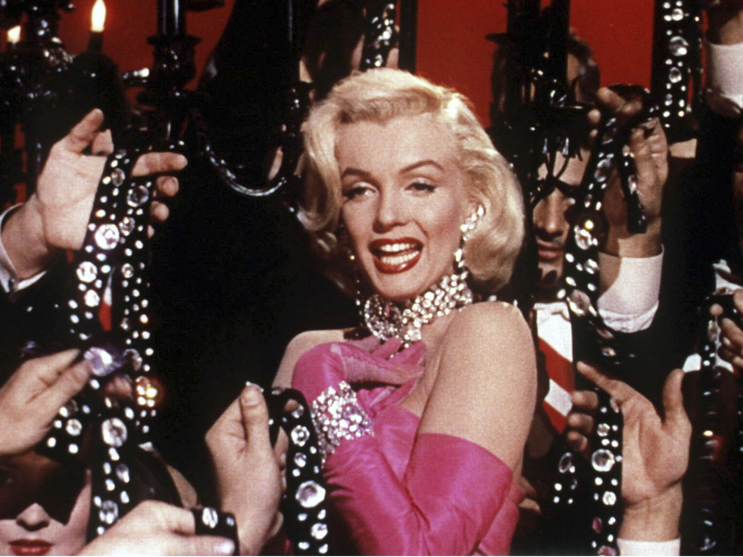Marilyn Monroe's Final Hours: Nuke Fears, Mob Spies, and a Secret
