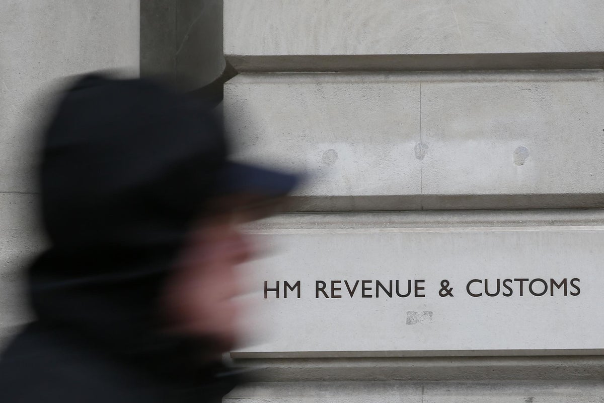 Contractors facing huge tax bill launch legal action against HMRC ...