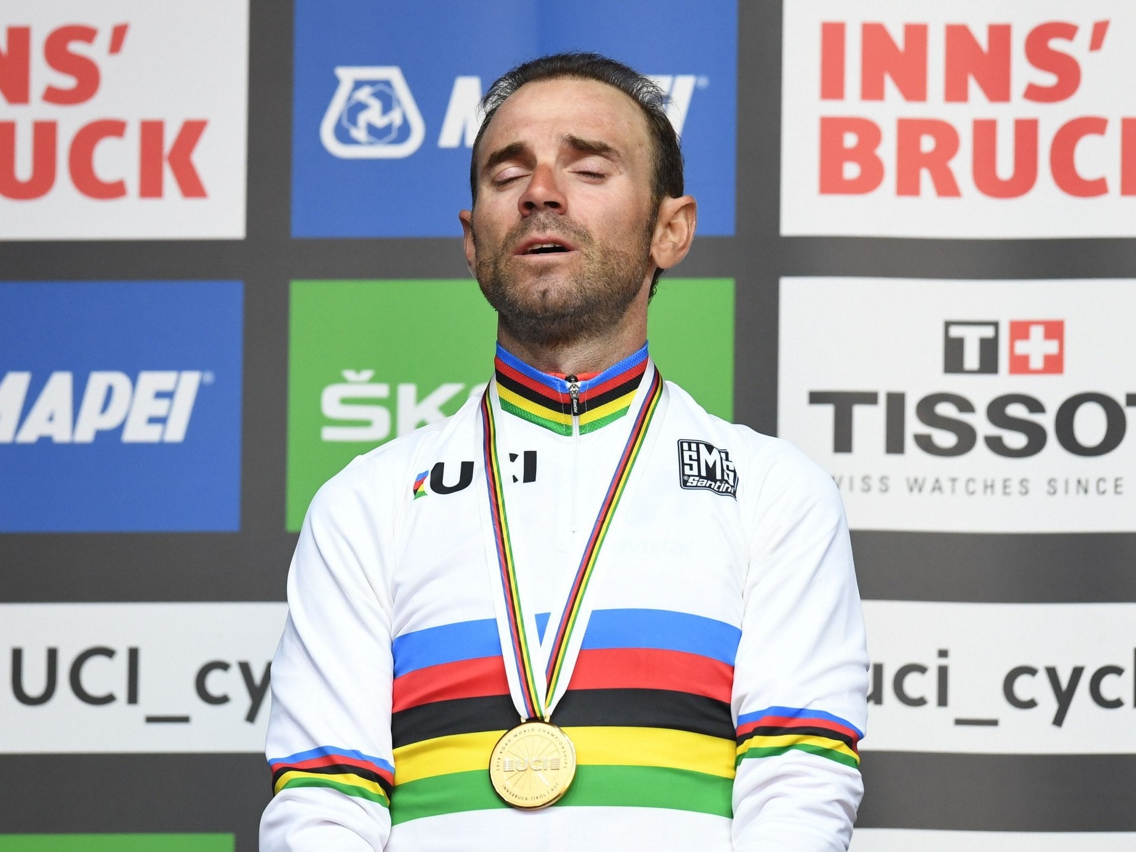 Alejandro Valverde showed his emotion on the podium