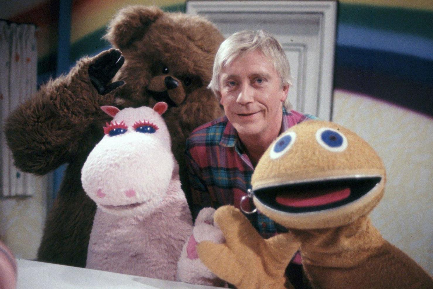 Geoffrey Hayes from Rainbow dead: Children&amp;#39;s TV presenter dies, aged 76 ...