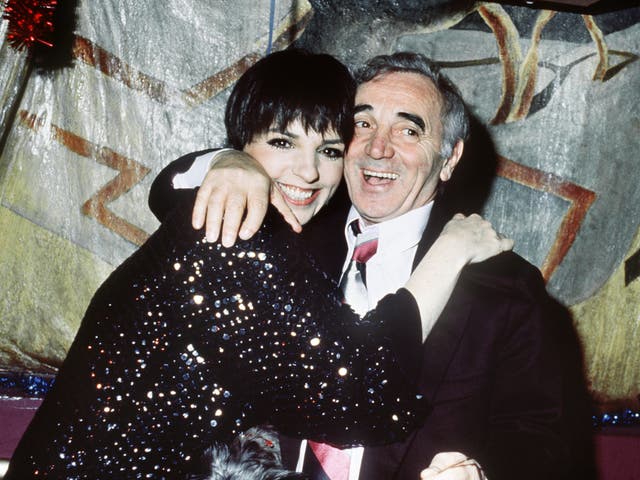 Aznavour was close to Liza Minnelli with whom he toured and collaborated on a live album in 1995