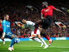 Struggling United held by Valencia in drab Champions League draw