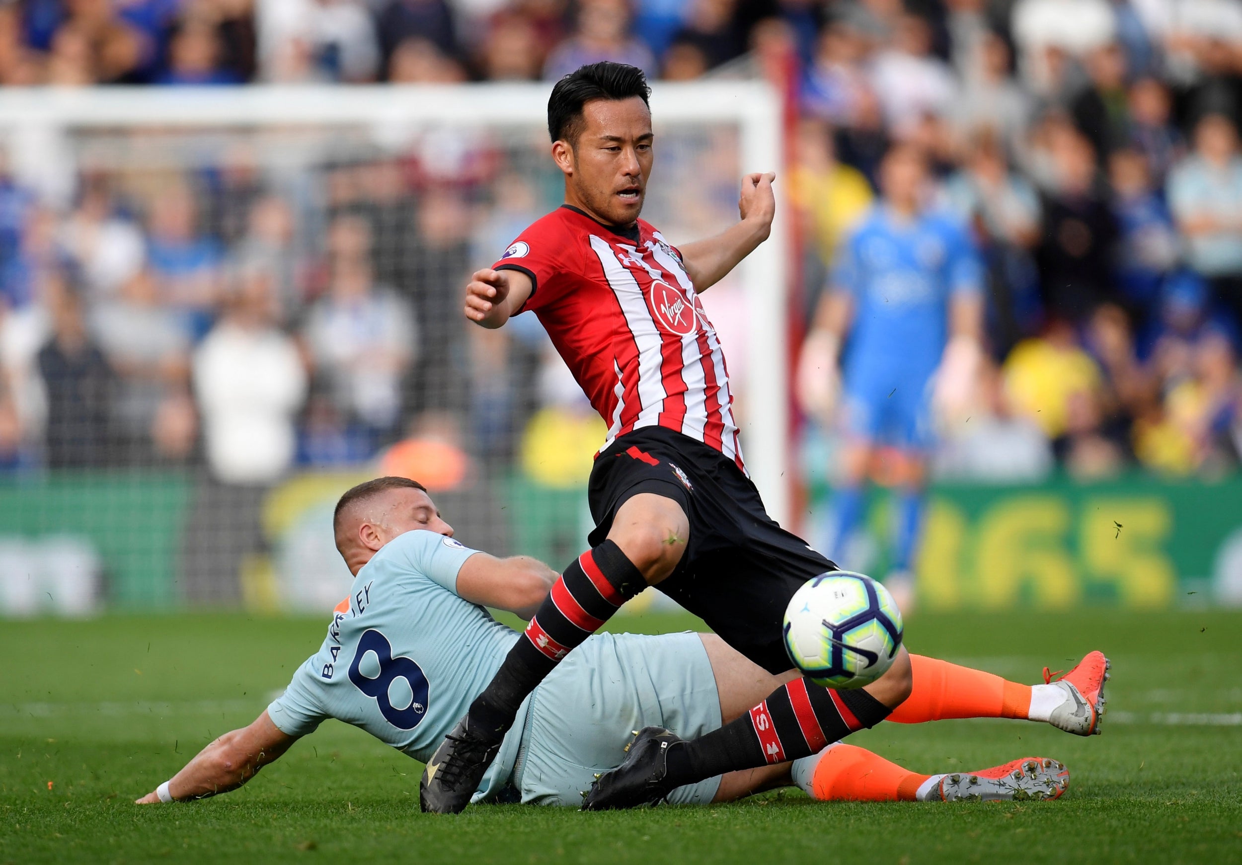 Anonymous at the heart of the Southampton defence. Olivier Giroud in particular dominated him.