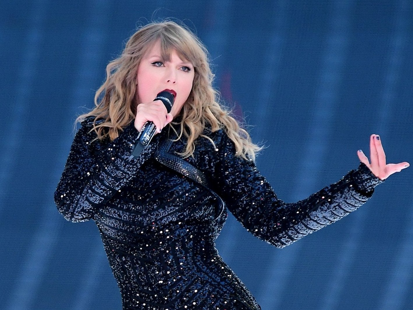 Taylor Swifts Reputation Stadium Tour Released On Netflix