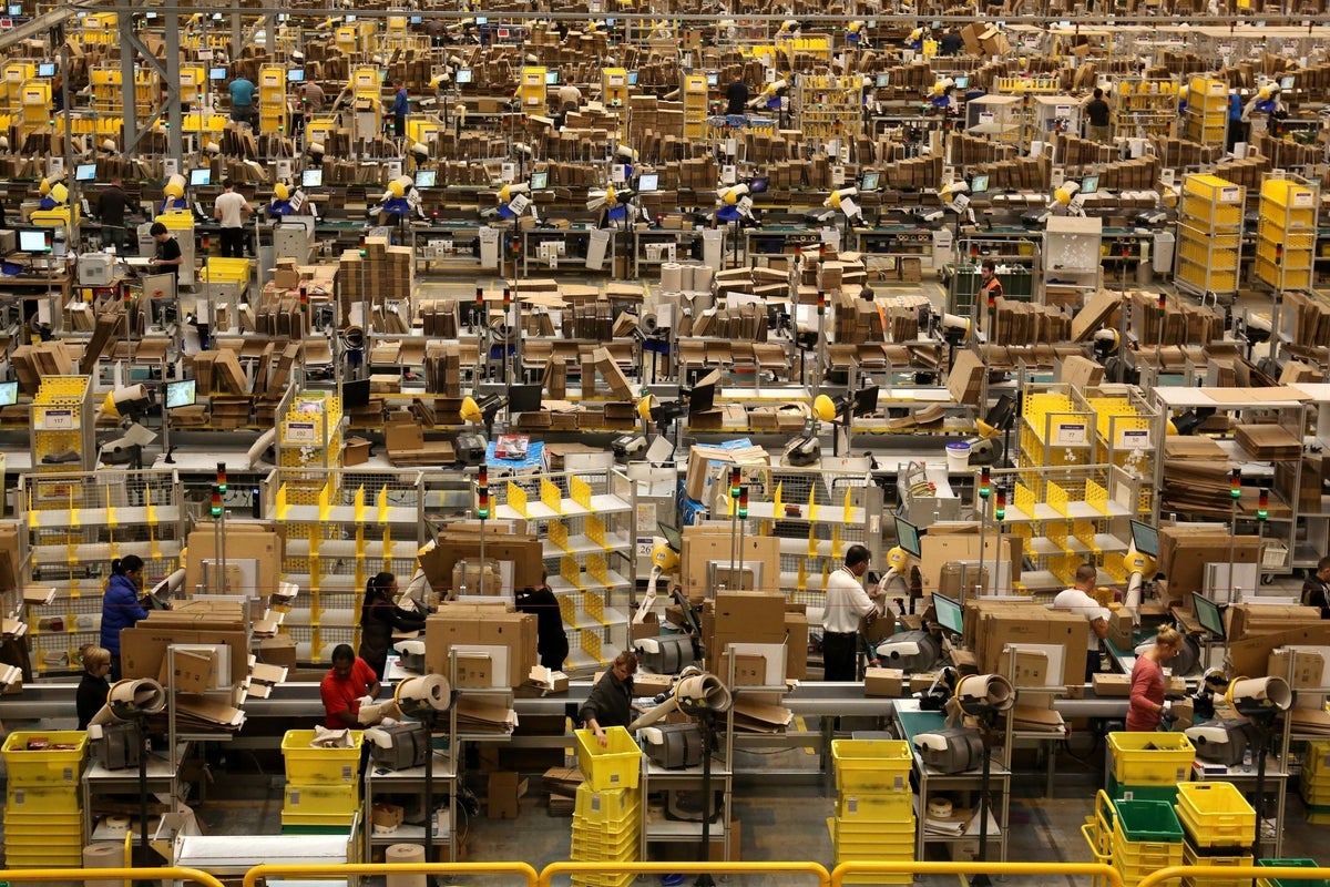 Amazon workers report 440 serious safety incidents including fractures and ‘sub-zero’ conditions