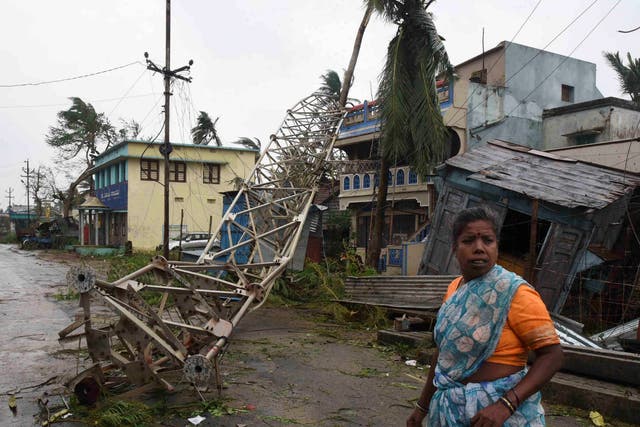 <p>A communication tower felled by a cyclone in India in 2018 </p>