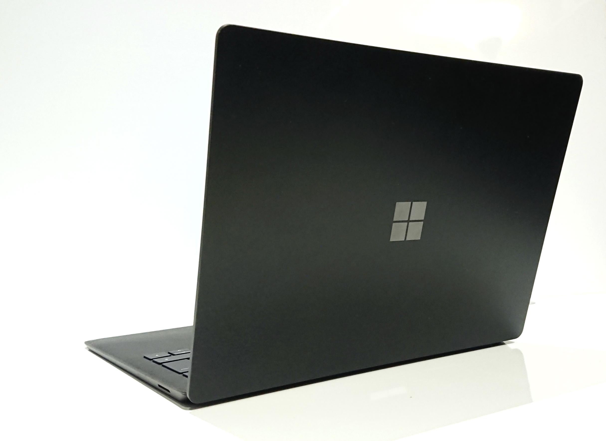 Microsoft Surface Laptop 2 (2018) Review: Impressive Features, Design