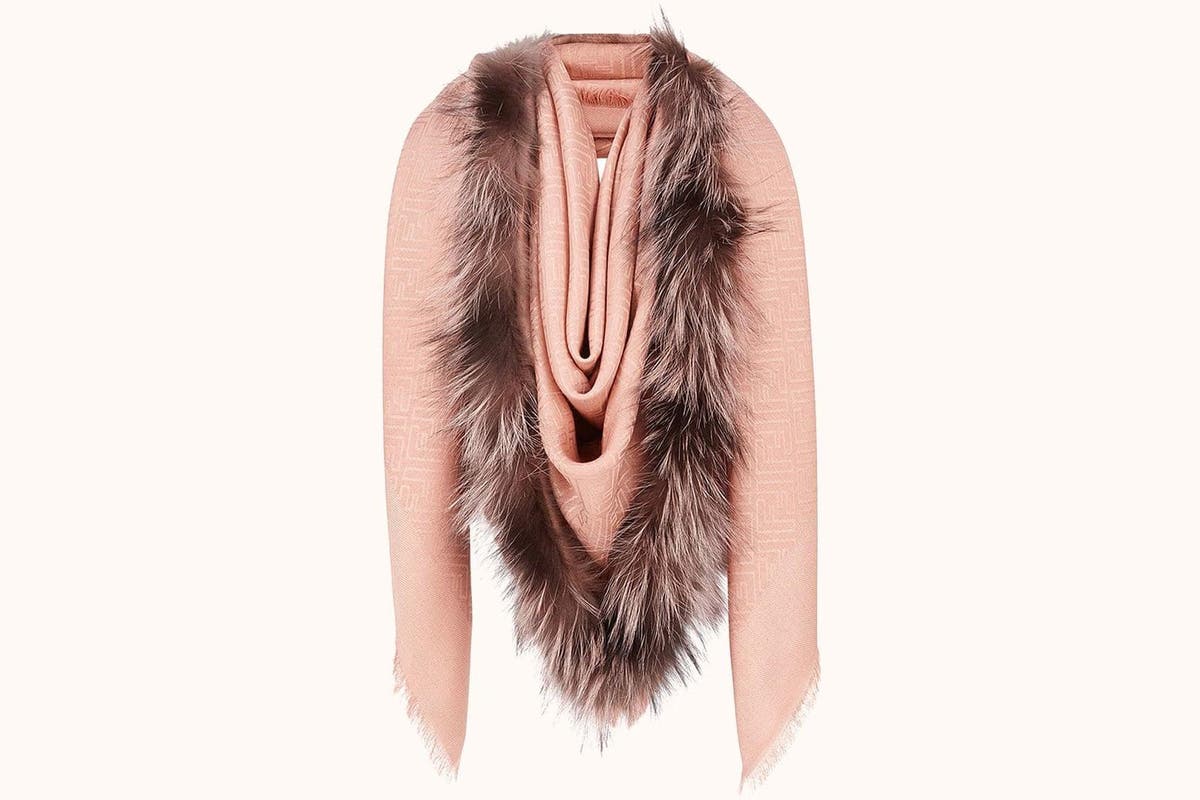 Fendi’s £750 'vulva scarf' goes viral after shoppers compare it to a ...
