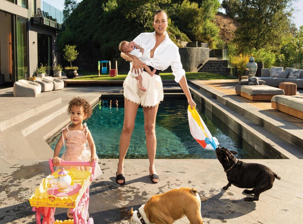 Chrissy Teigen Opens Up About Dealing With Online Trolls I Give So Many F S I Want To Be Liked The Independent The Independent