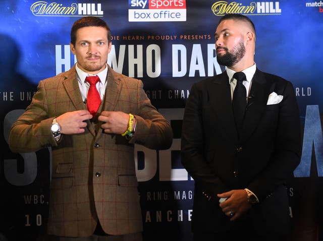 Tony Bellew and Oleksandr Usyk fight in Manchester on November