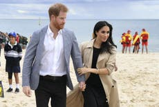 Prince Harry condemns plastic pollution on beach in Australia