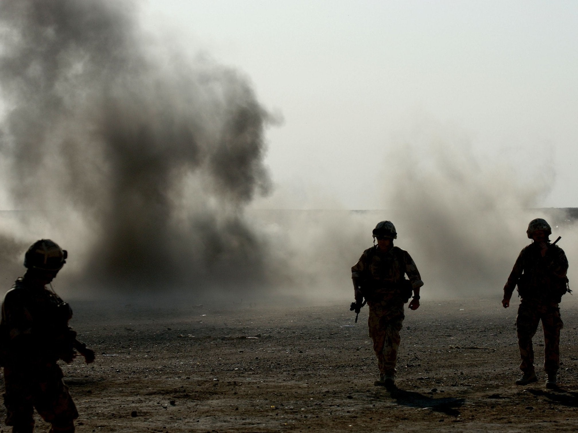 Suicide rates among veterans of the Iraq and Afghanistan conflicts are to be studied by the Ministry of Defence