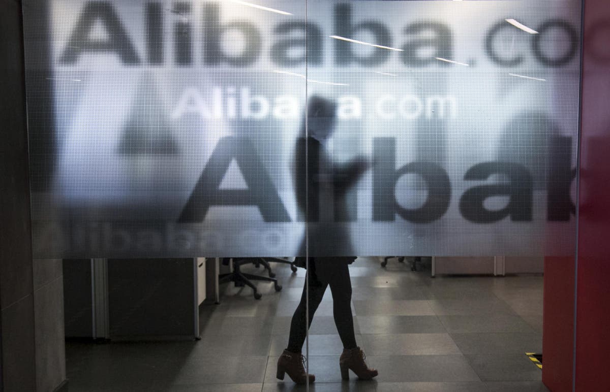 Chinese Tech Giant Alibaba Expands Into Uk By Opening London Data Centres The Independent 