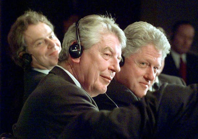 Wim Kok with Bill Clinton and Tony Blair at a conference on ‘third way’ governance in Washington in 1999