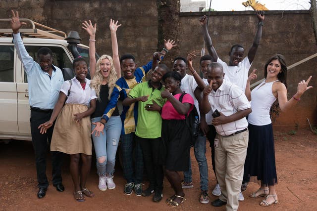 Joss Stone meets with school children in the Central African Republic