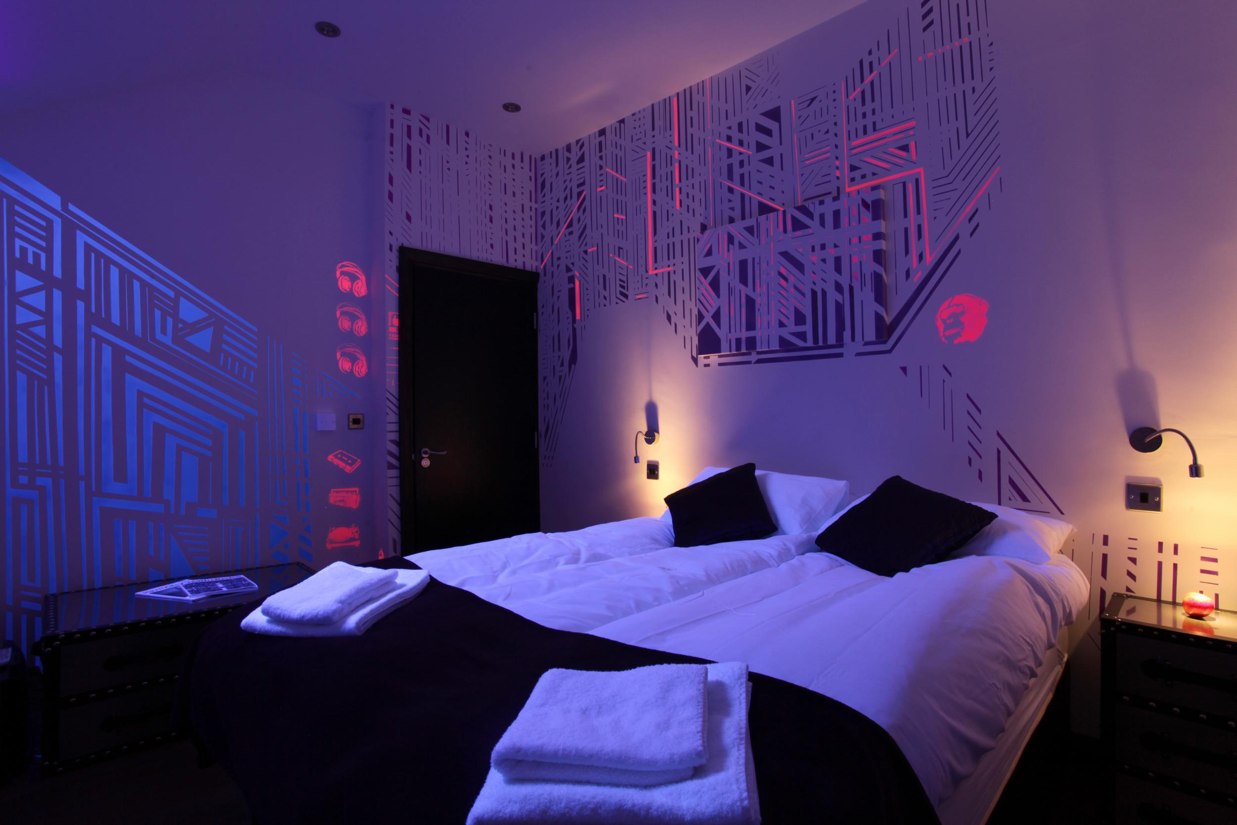The Fort York Boutique Hostel rooms have UV lighting