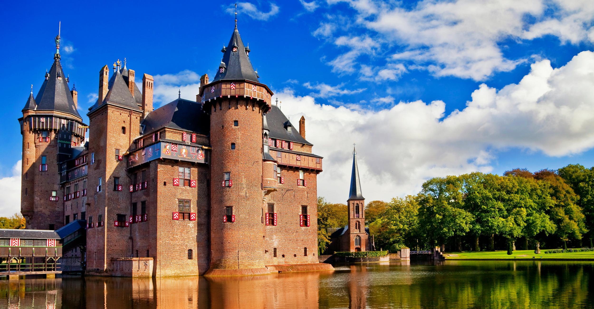 De Haar Castle is just a short ride away