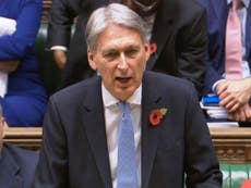 Chancellor ploughs £1bn into troubled universal credit scheme