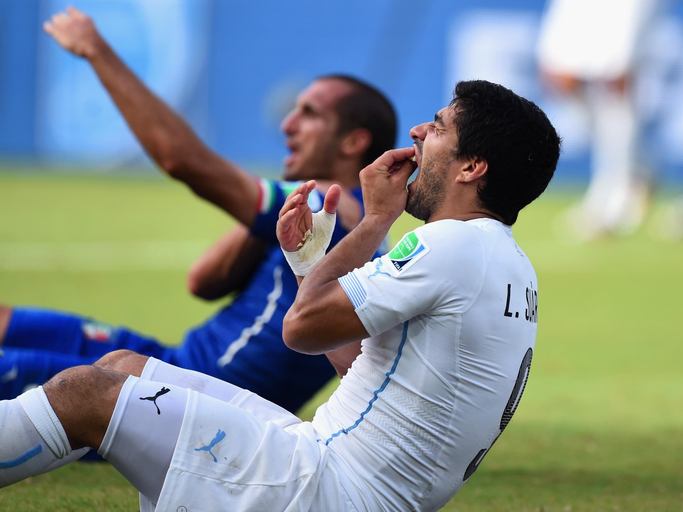 The player's coach Thomas Cichon likened the incident to Luis Suarez' bite on Giorgio Chiellini in 2014