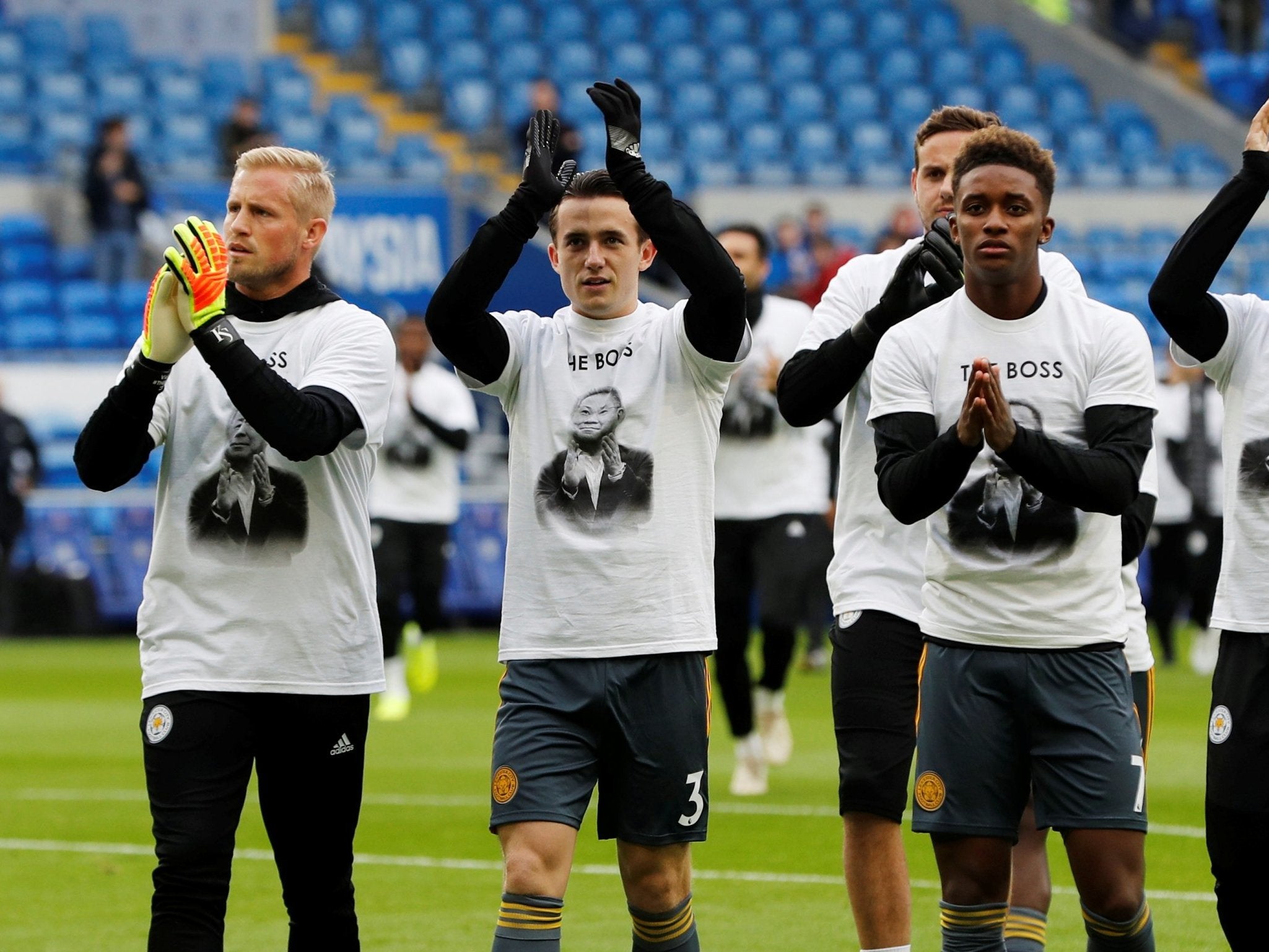 Leicester City players wore shirts depicting Vichai Srivaddhanaprabha as they warmed up