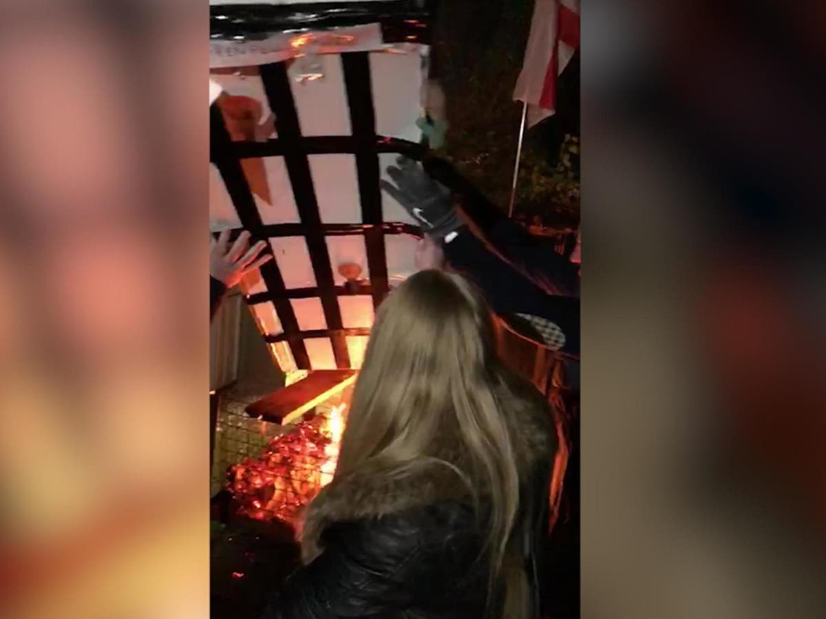 Grenfell Tower bonfire effigy burning leads to five arrests