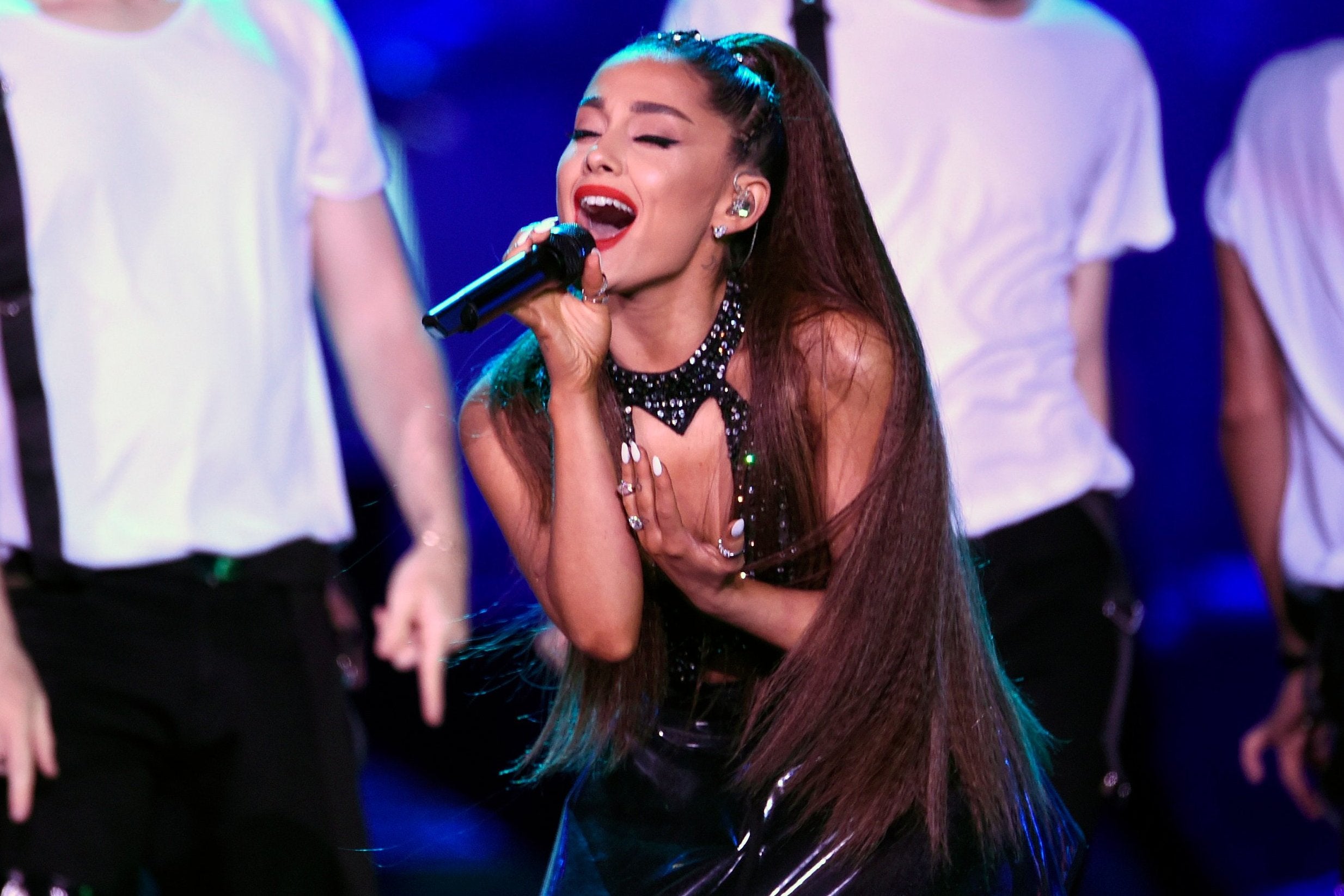 Ariana Grande has revealed her debut performance of 'thank u, next' will be on The Ellen DeGeneres Show