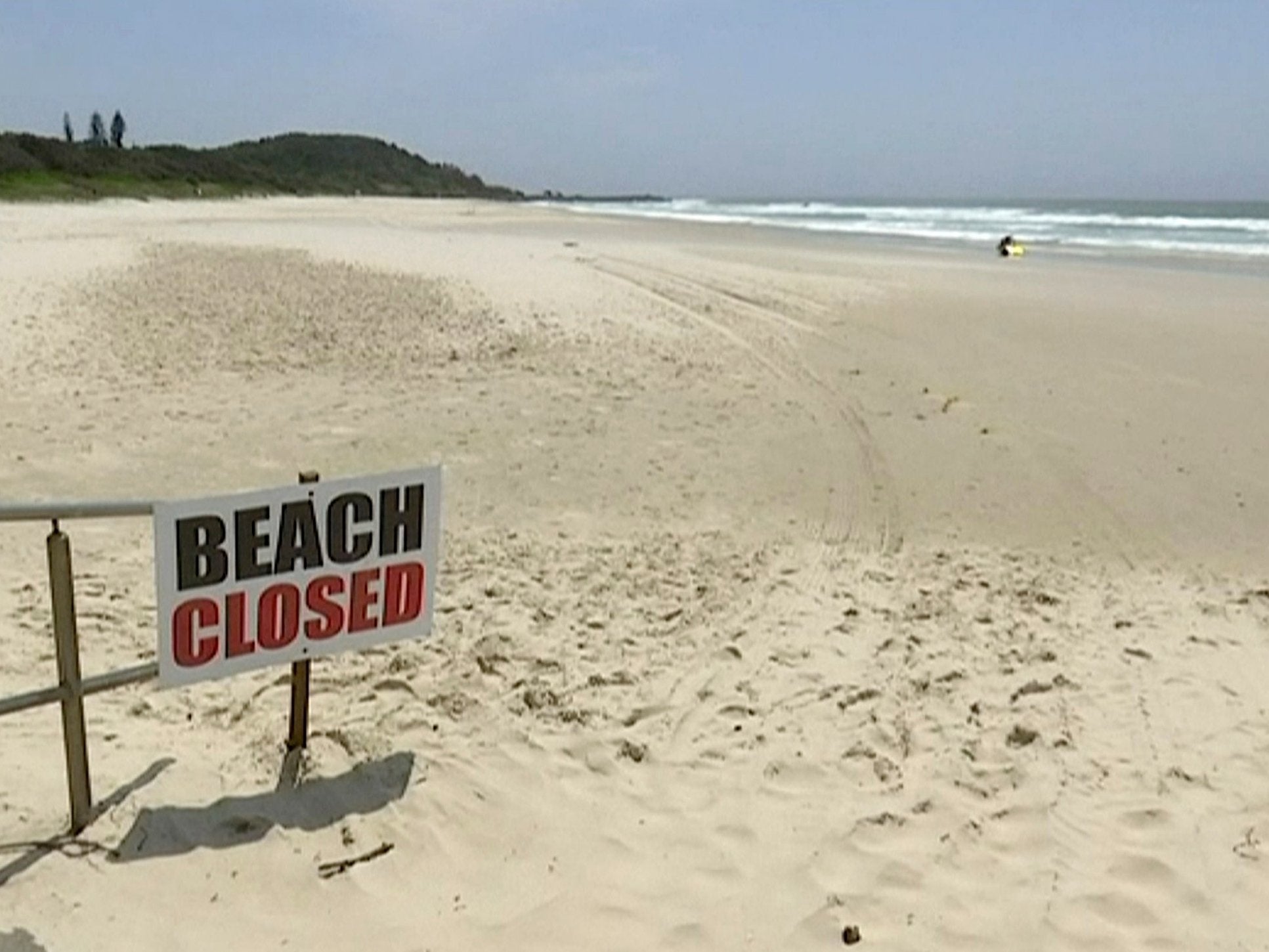 &#13;
Beaches in the area are expected to be closed for at least 24 hours &#13;