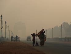 Toxic smoke shrouds Delhi after citizens flout Diwali fireworks curfew
